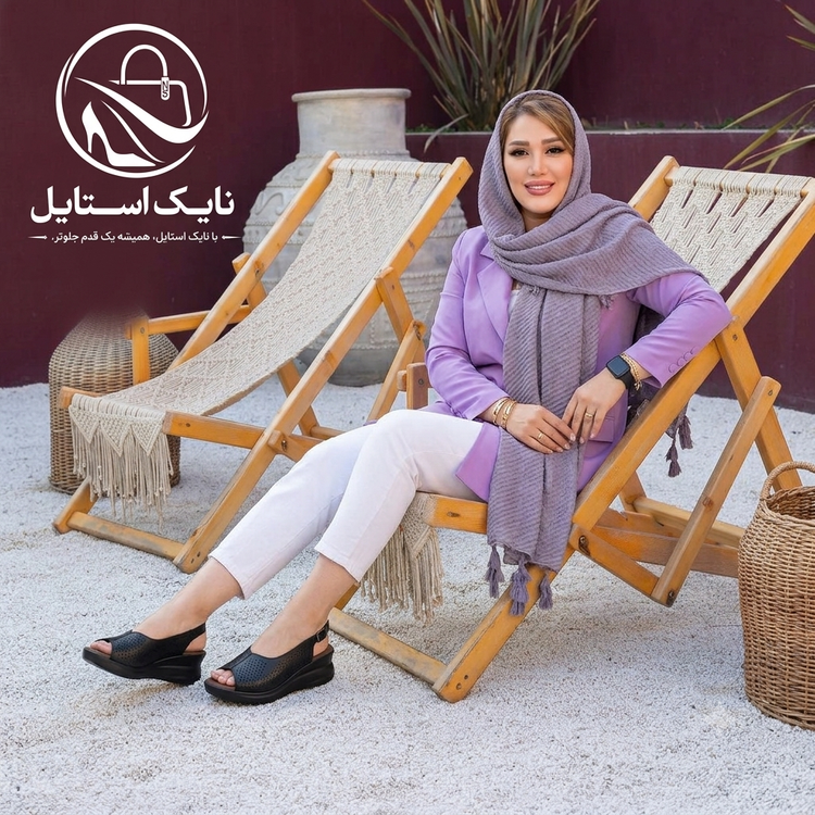 صندل زنانه نایک استایل مدل لژدار مشکی سوراخدار، راحت و تنفسپذیر